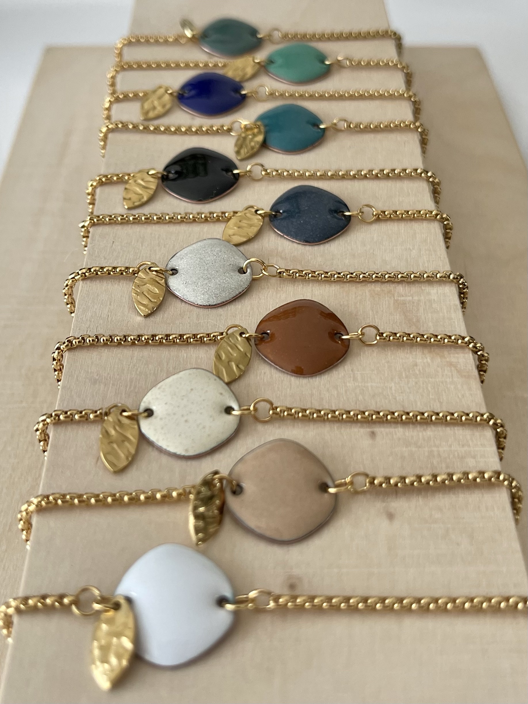 Lot De 6 Bracelets Femme Chainette Doré Or Jaune - Bijoux Fantaisie En Alliage - Neuf Sans Emballage