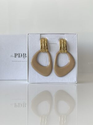 img_5303-2 Boucles d’oreilles pendantes beige et doré