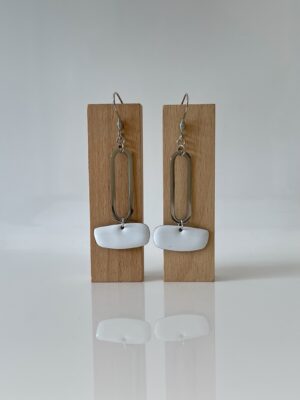 Boucles d’oreilles blanc et argenté