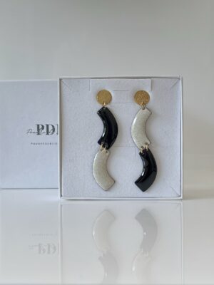 img_6016-2 Boucles d’oreilles asymétriques noir et ivoire