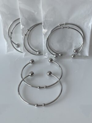 img_6250 Bracelet jonc en acier inoxydable - Lot de 8 pièces