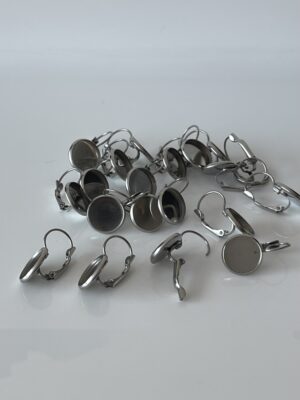img_6262 Dormeuses en acier inoxydable pour cabochon - Lot de 10 paires